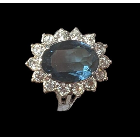 Elegant Whimsical Faux Sapphire Silver Tone Halo Ring Size 9 - Picture 13 of 13